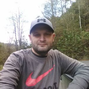 Meet your Posher, Sam